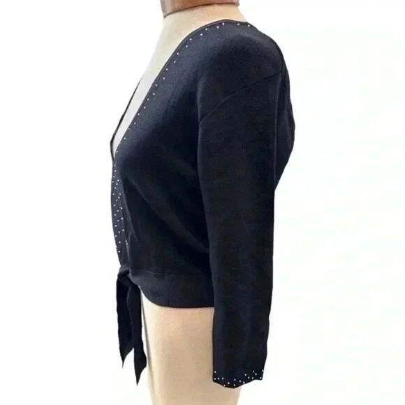 Delicate crop cardigan by Madison Leigh. Navy with beading sleeve & lapel - Picture 2 of 9
